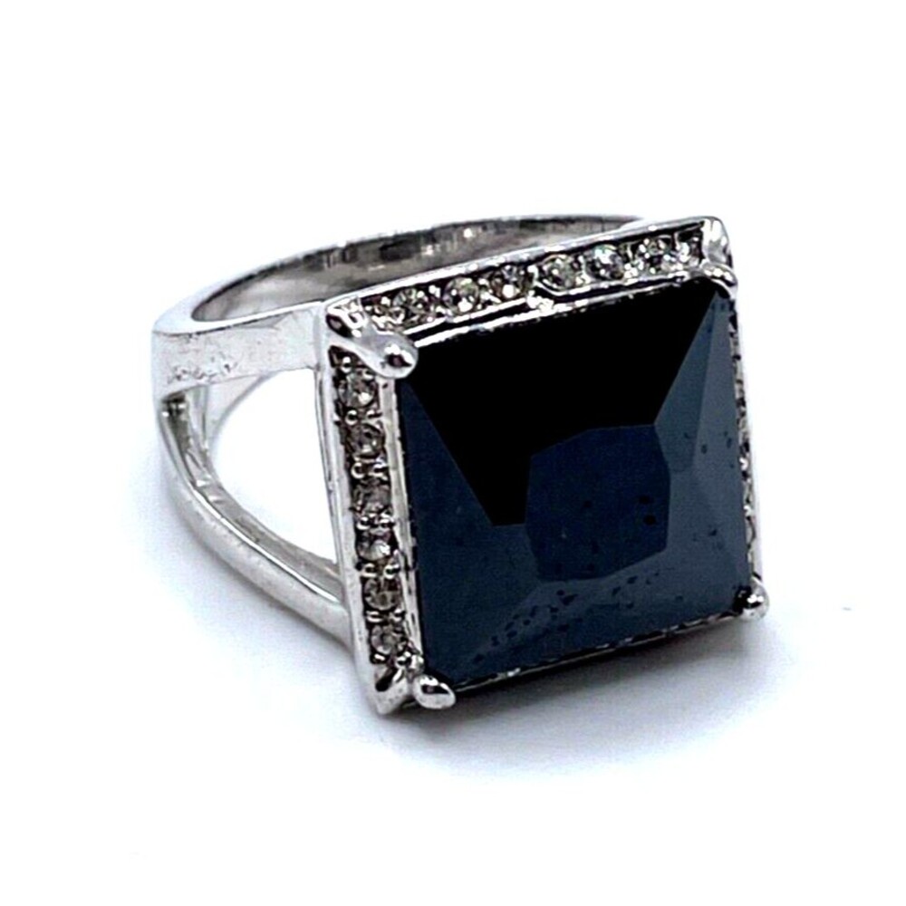 Silver Tone Ring Size 9 Square Faux Black Onyx & Clear Rhinestone Accents